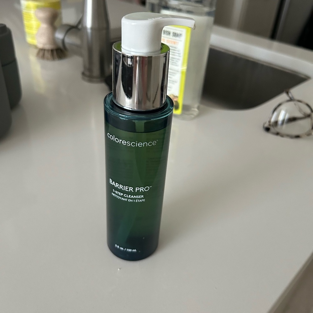 Colorescience Barrier Pro Cleanser